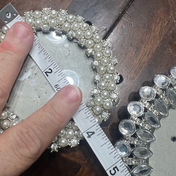 Nicole Miller Crystal and Pearl Picture Frames each sold separately large sold - Picture 3 of 5